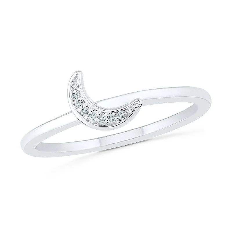 Diamond Fashion Ring with Crescent Moon