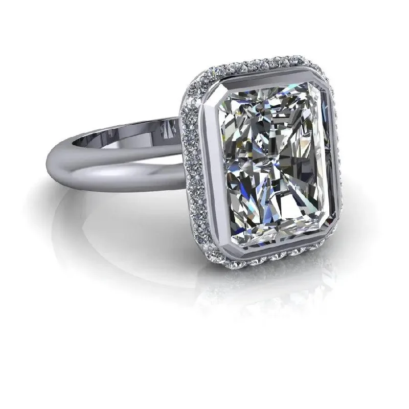 Harlow No. 1 Moissanite Ring