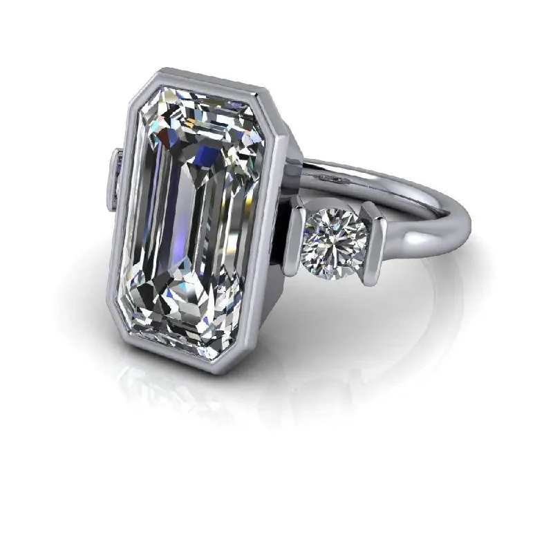 Cecily No. 1 Moissanite Ring