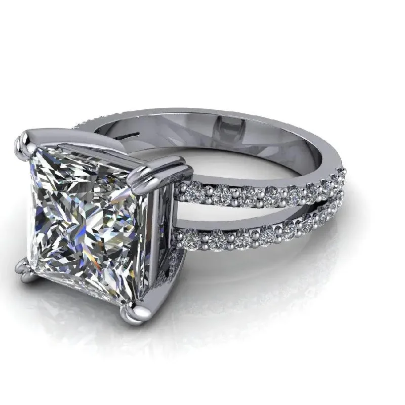 Zulu No. 1 Moissanite Ring