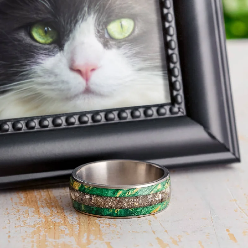 Remembrance Ring with Green Box Elder Burl and Ashes