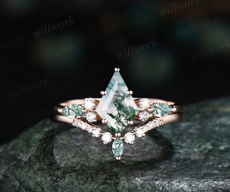 Kite cut green moss agate ring rose gold 6 prong art deco unique engagement ring women dainty diamond ring Personalized anniversary gift