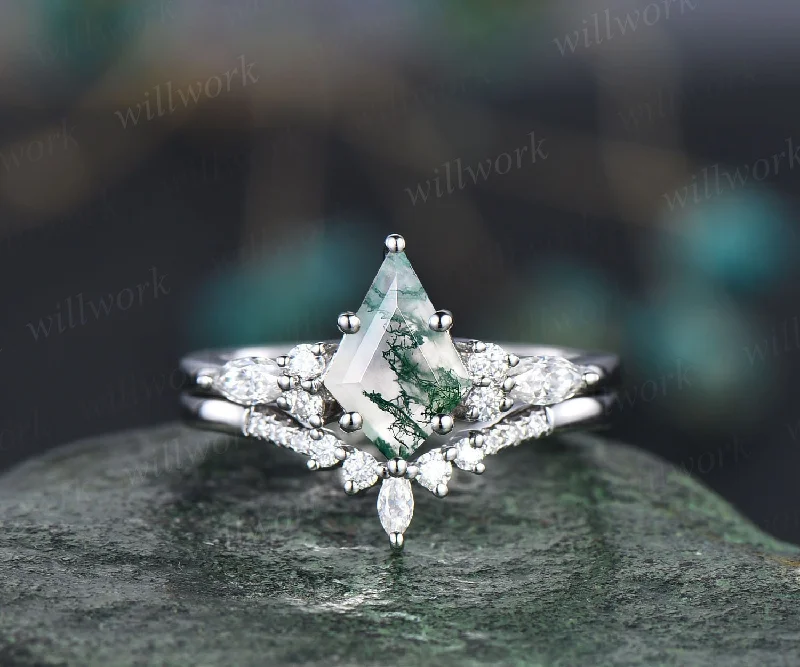 Vintage kite cut green moss agate engagement ring set 14k white gold marquise cut diamond ring for women unique bridal wedding ring set gift