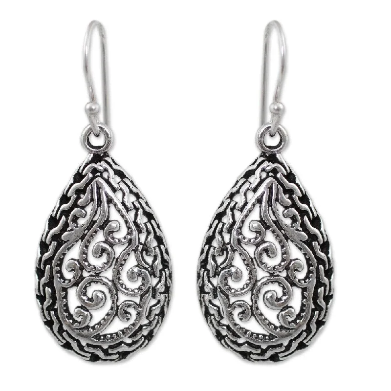 Handmade Sterling Silver 'Thai Delight' Earrings (Thailand)