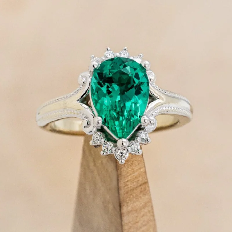 "DESTINY" - PEAR CUT LAB-GROWN EMERALD ENGAGEMENT RING WITH DIAMOND ACCENTS