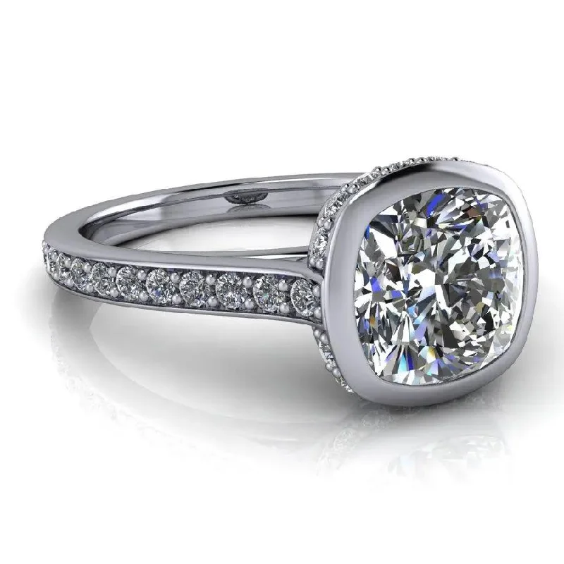 Lily-Mae No. 1 Moissanite Ring