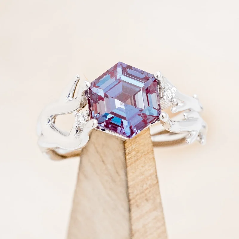 "ARTEMIS" - HEXAGON-CUT LAB-GROWN ALEXANDRITE ENGAGEMENT RING WITH DIAMOND ACCENTS