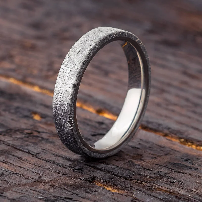 Thin Gibeon Meteorite Ring, 4mm Overlay