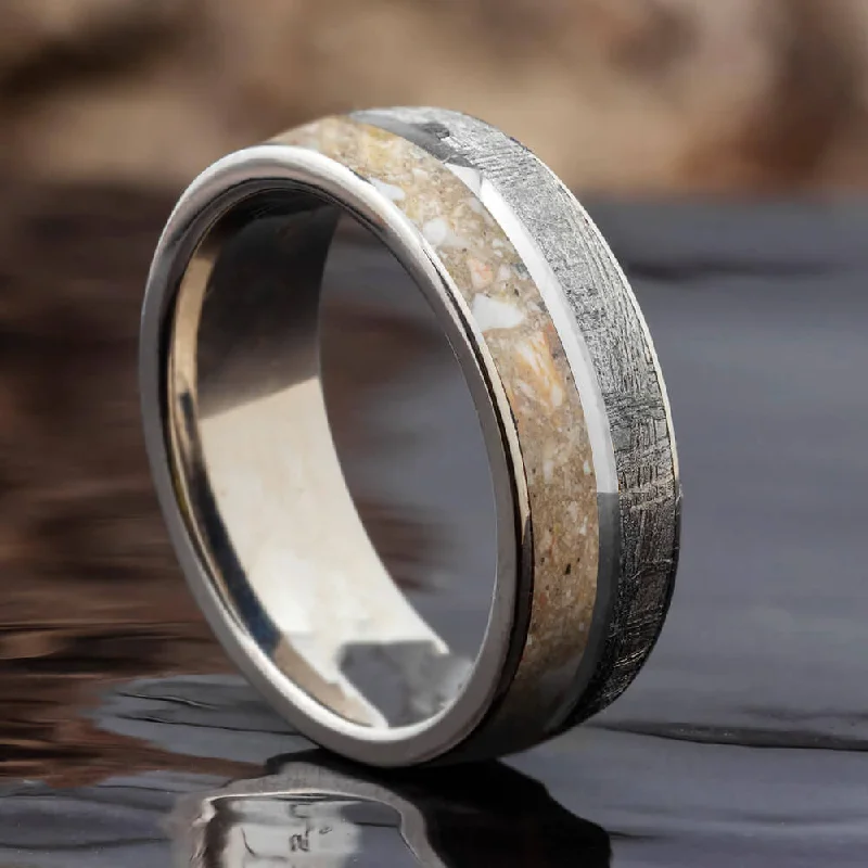 Cremation Memorial Ring With Meteorite