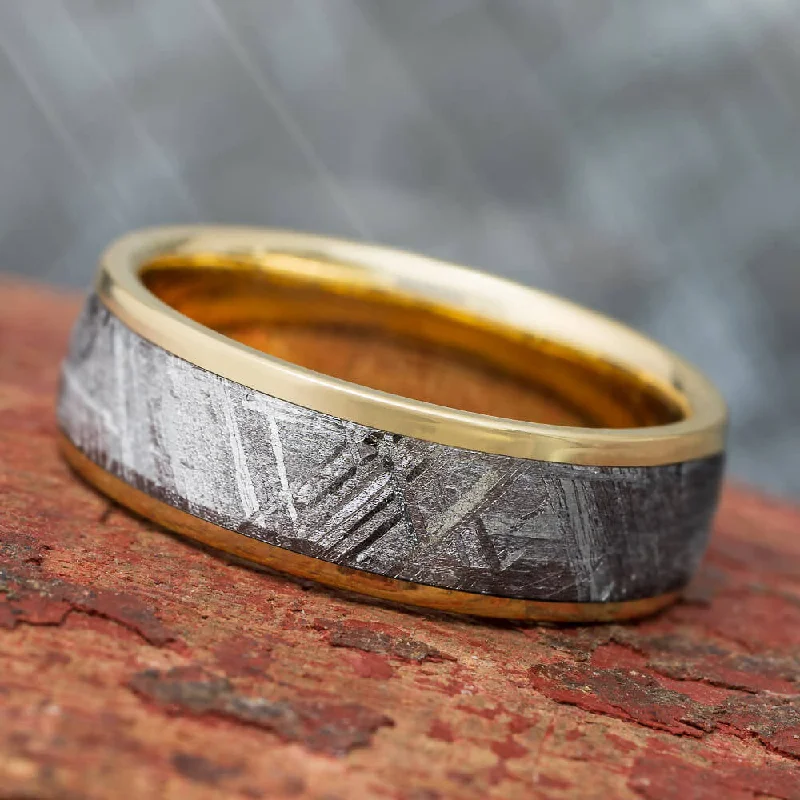 Solid Gold Meteorite Men's Wedding Band, 7mm Ring