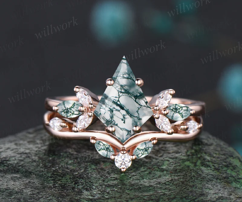 Unique Kite Cut Natural Green Moss Agate Engagement Ring Set 14k Rose Gold Art Deco 2pcs Bridal Ring Set Marquise Moss Agate Moissanite Ring