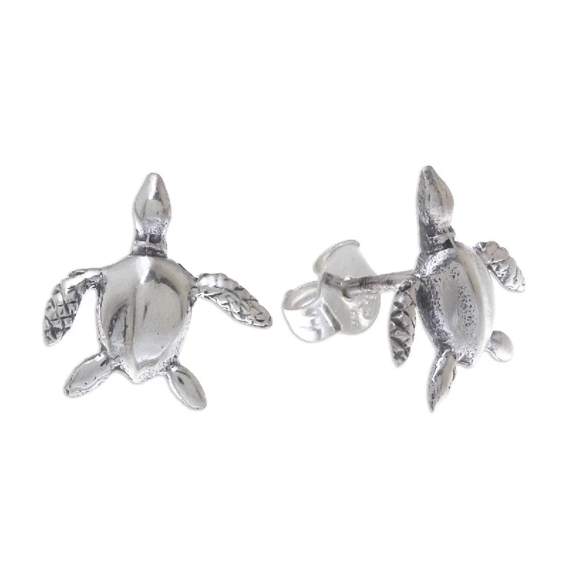 NOVICA Sea Turtle Bliss, Sterling silver stud earrings - 0.4L*0.4W