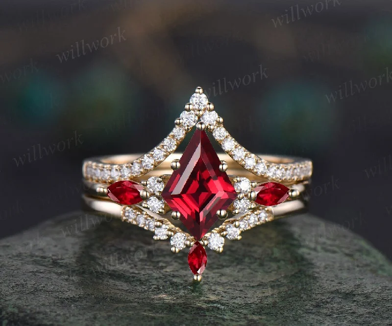 Kite cut red ruby engagement ring art deco rose gold moissanite ring marquise cut natural ruby ring vintage wedding bridal ring set women