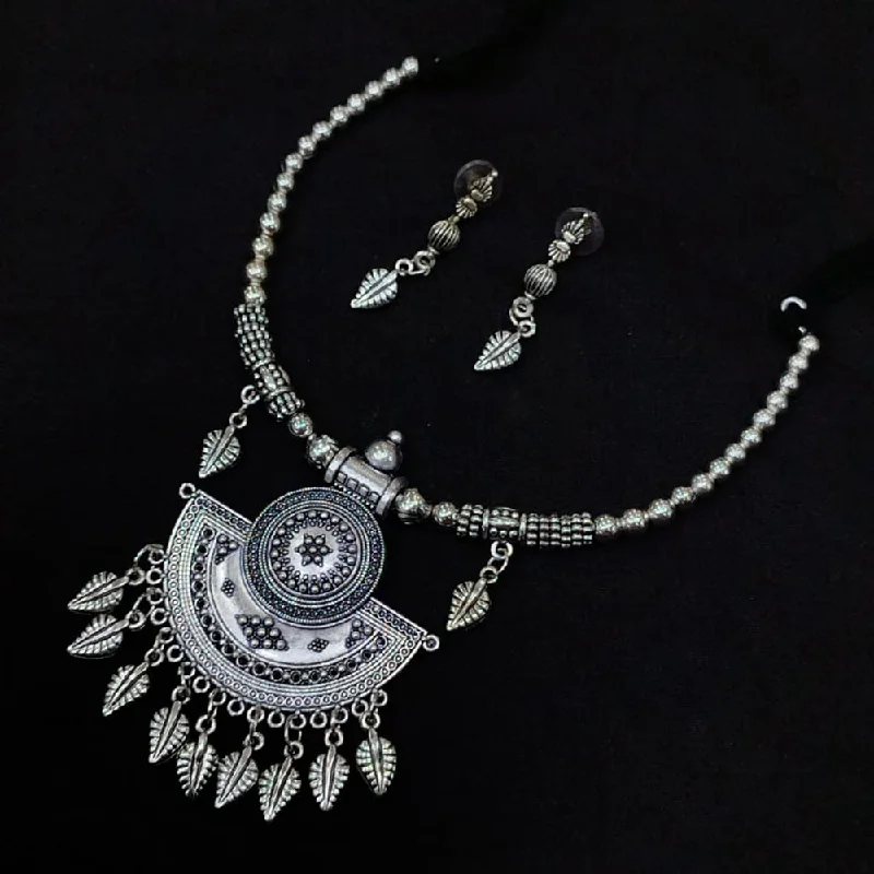 SNERA Oxidised Plated Navratri Special Necklace Set